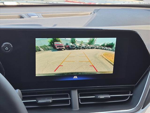 New 2026 Chevrolet Trax LT w/ Driver Confidence Package FWD image 13