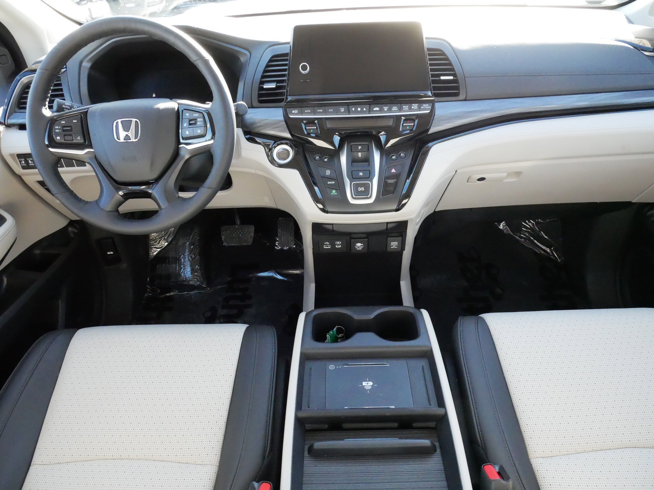 Certified 2026 Honda Odyssey Elite image 10