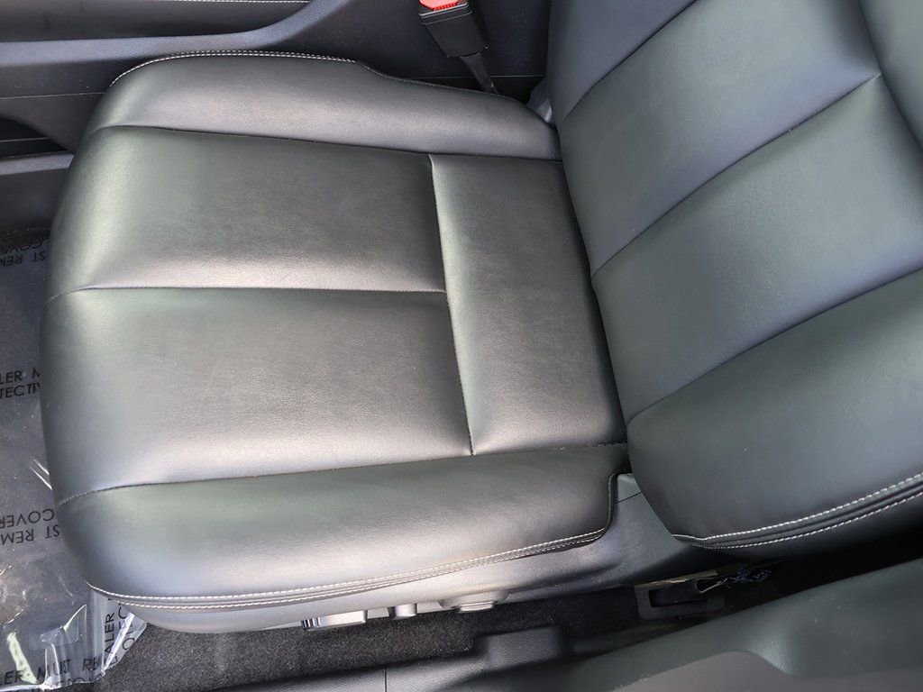 Used 2024 Nissan Murano SV w/ SV Midnight Edition Package image 29