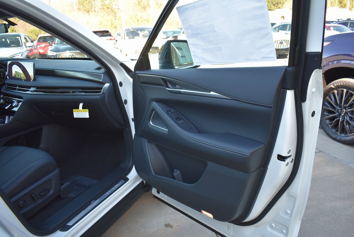 New 2025 INFINITI QX60 Luxe w/ Lighting Package (N94) image 14