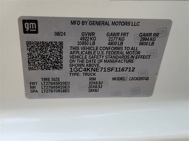 Certified 2025 Chevrolet Silverado 2500 LT w/ Texas Edition image 33