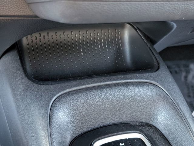 Used 2022 Toyota Corolla LE image 26