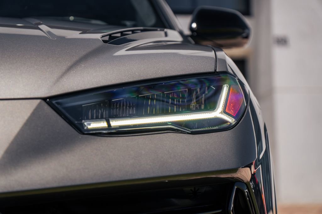 Used 2023 Lamborghini Urus S AWD/4WD image 10