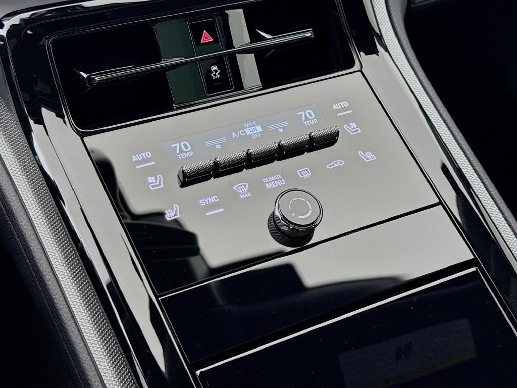 New 2026 Porsche Panamera 4 E-Hybrid AWD/4WD image 22