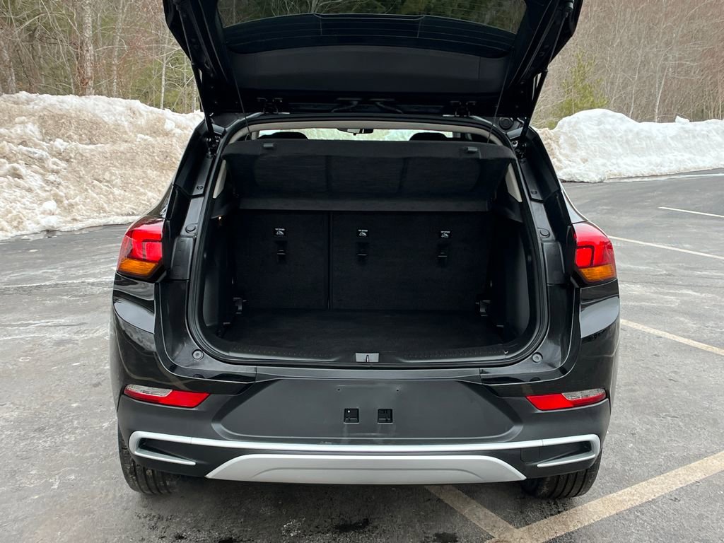 Used 2023 Buick Encore GX Preferred w/ Cold Weather Comfort Package image 22