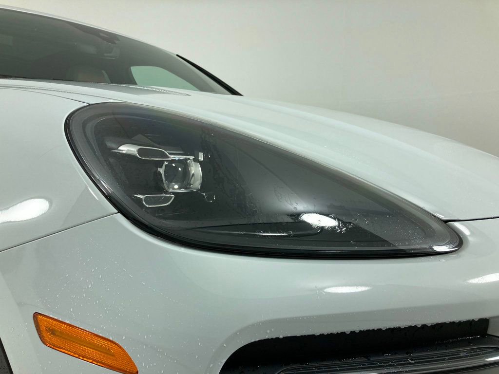 Certified 2023 Porsche Cayenne image 33