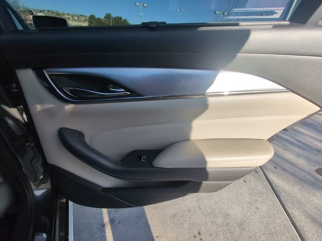 Used 2018 Cadillac CTS Premium Luxury image 28