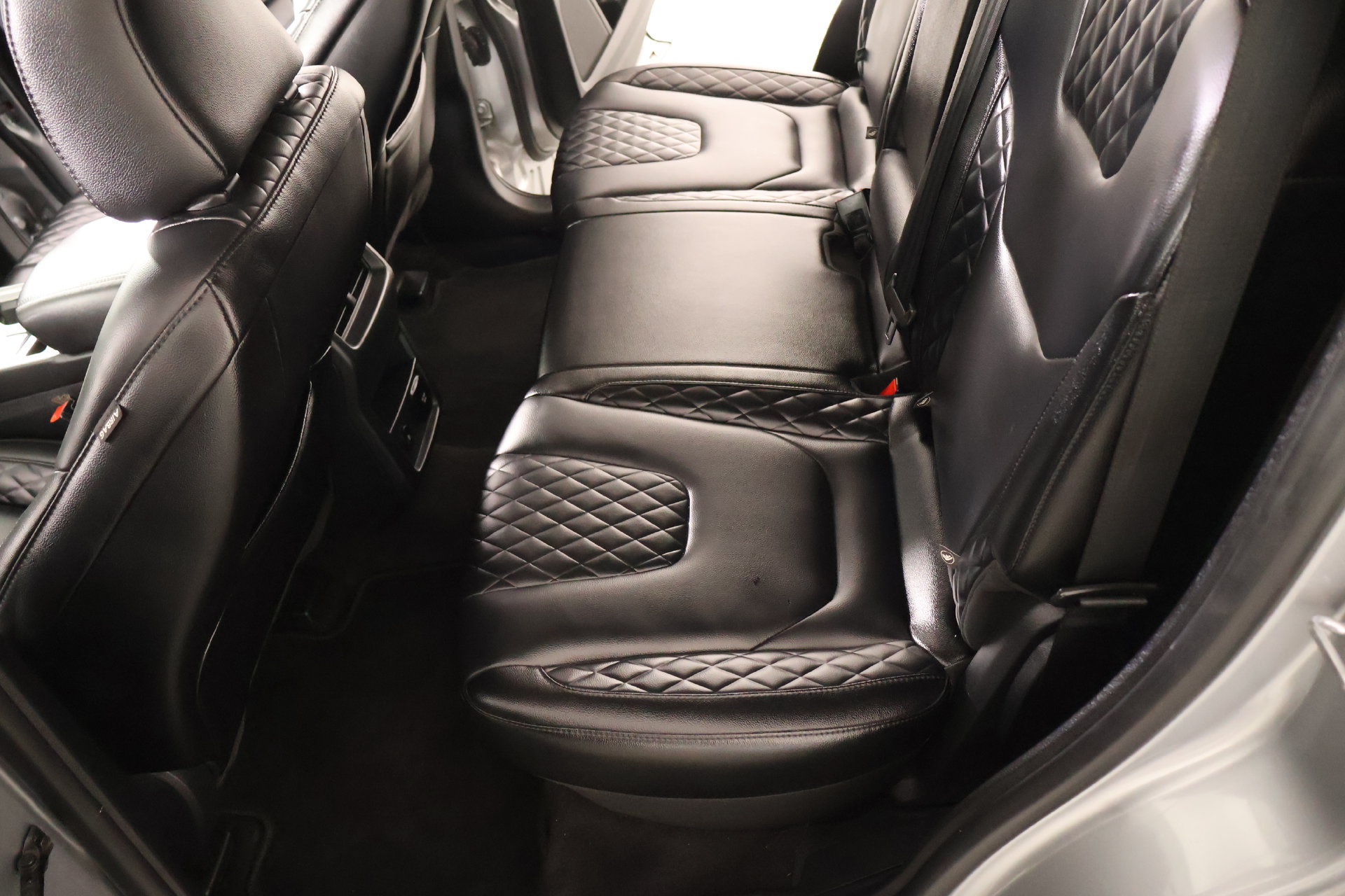Used 2024 Ford Edge Titanium AWD/4WD image 12