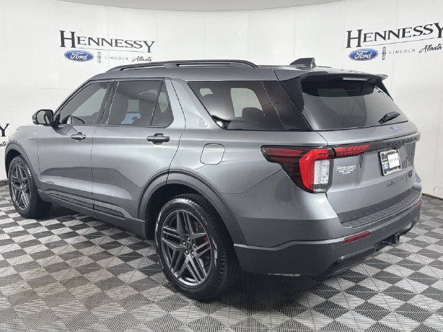 Used 2026 Ford Explorer ST-Line w/ ST-Line Street Pack AWD/4WD image 23