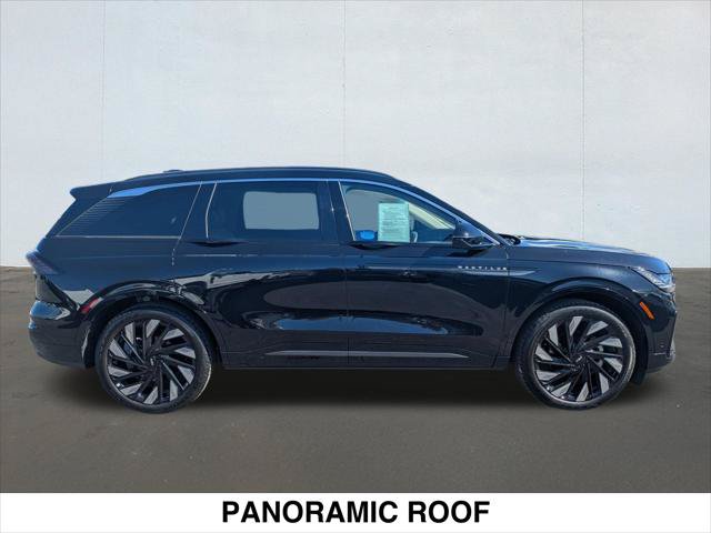 Used 2024 Lincoln Nautilus Black Label w/ Jet Appearance Package (87T) AWD/4WD image 7