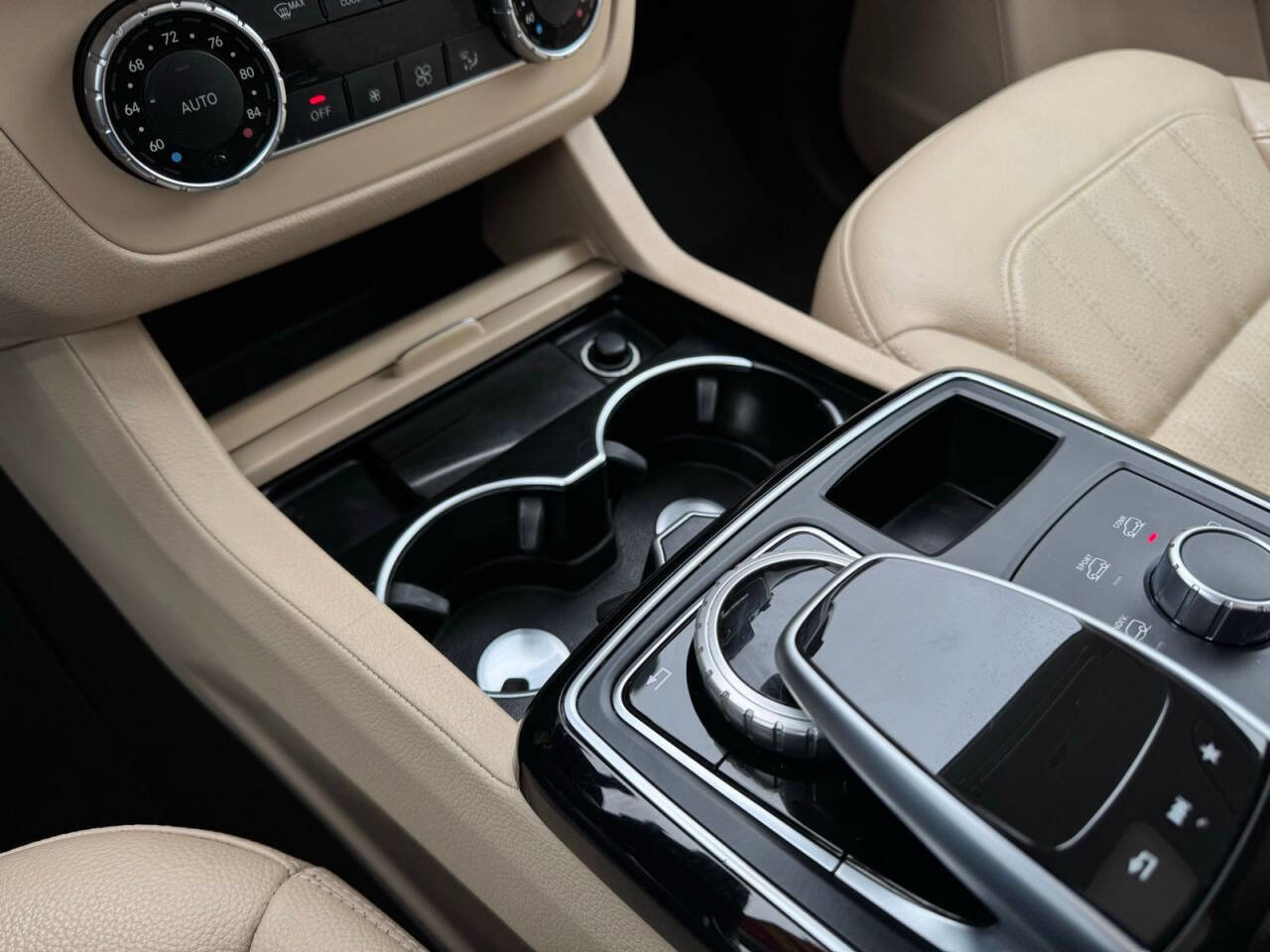 Used 2017 Mercedes-Benz GLE 350 image 30