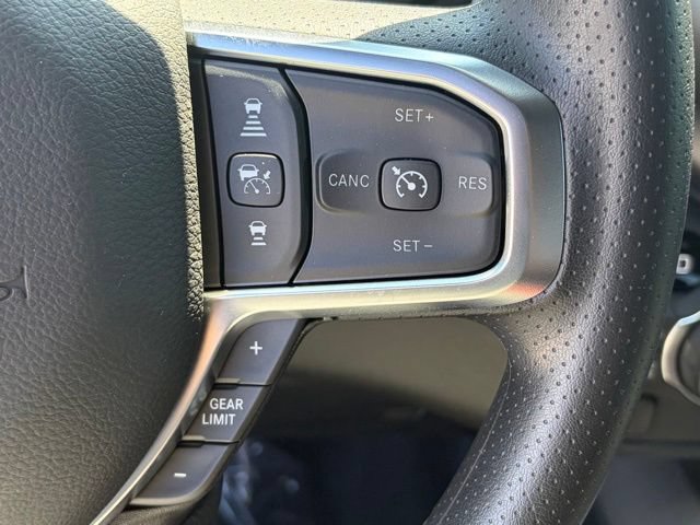 New 2026 RAM 1500 Express AWD/4WD image 16