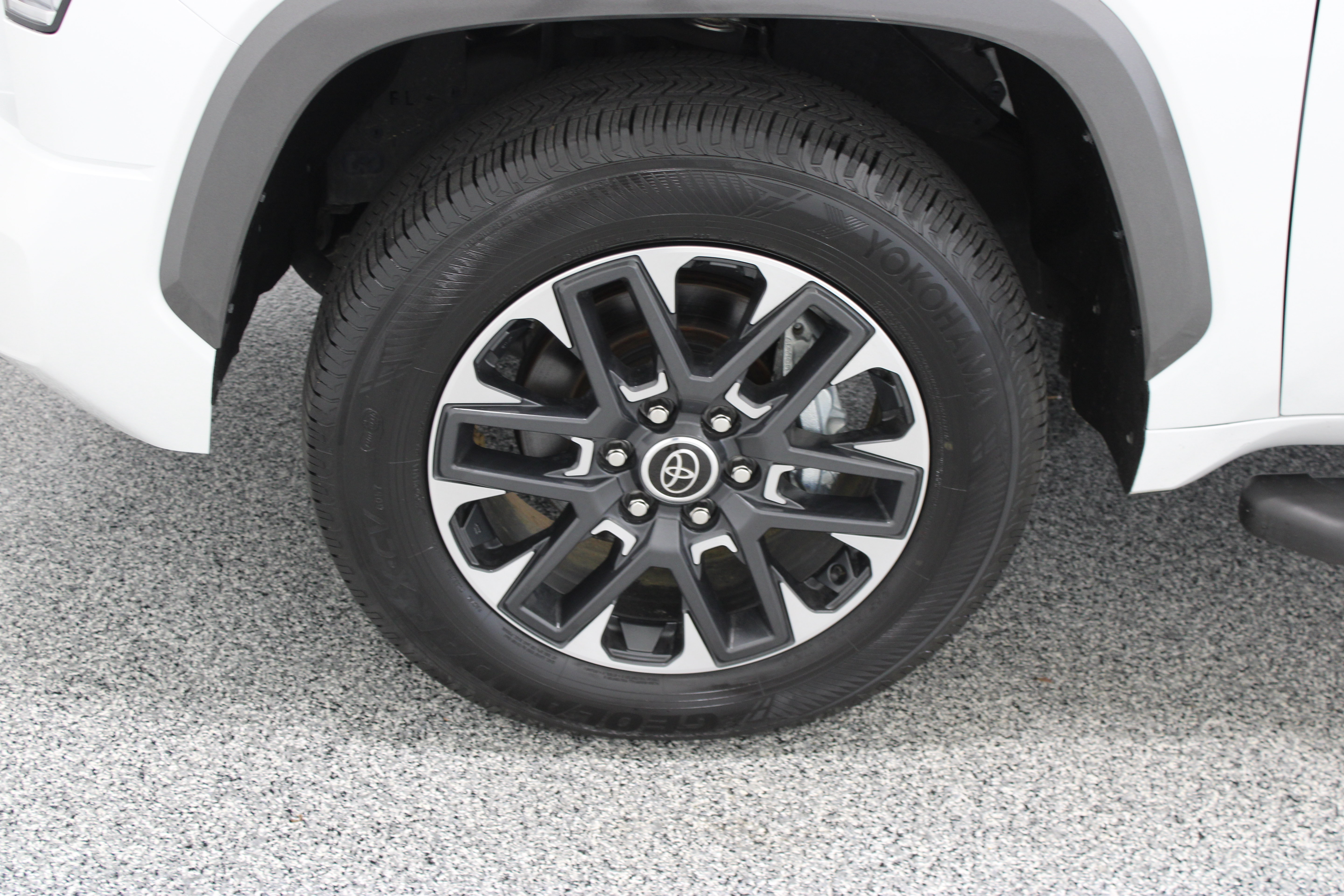 Used 2024 Toyota Tundra Limited RWD image 12
