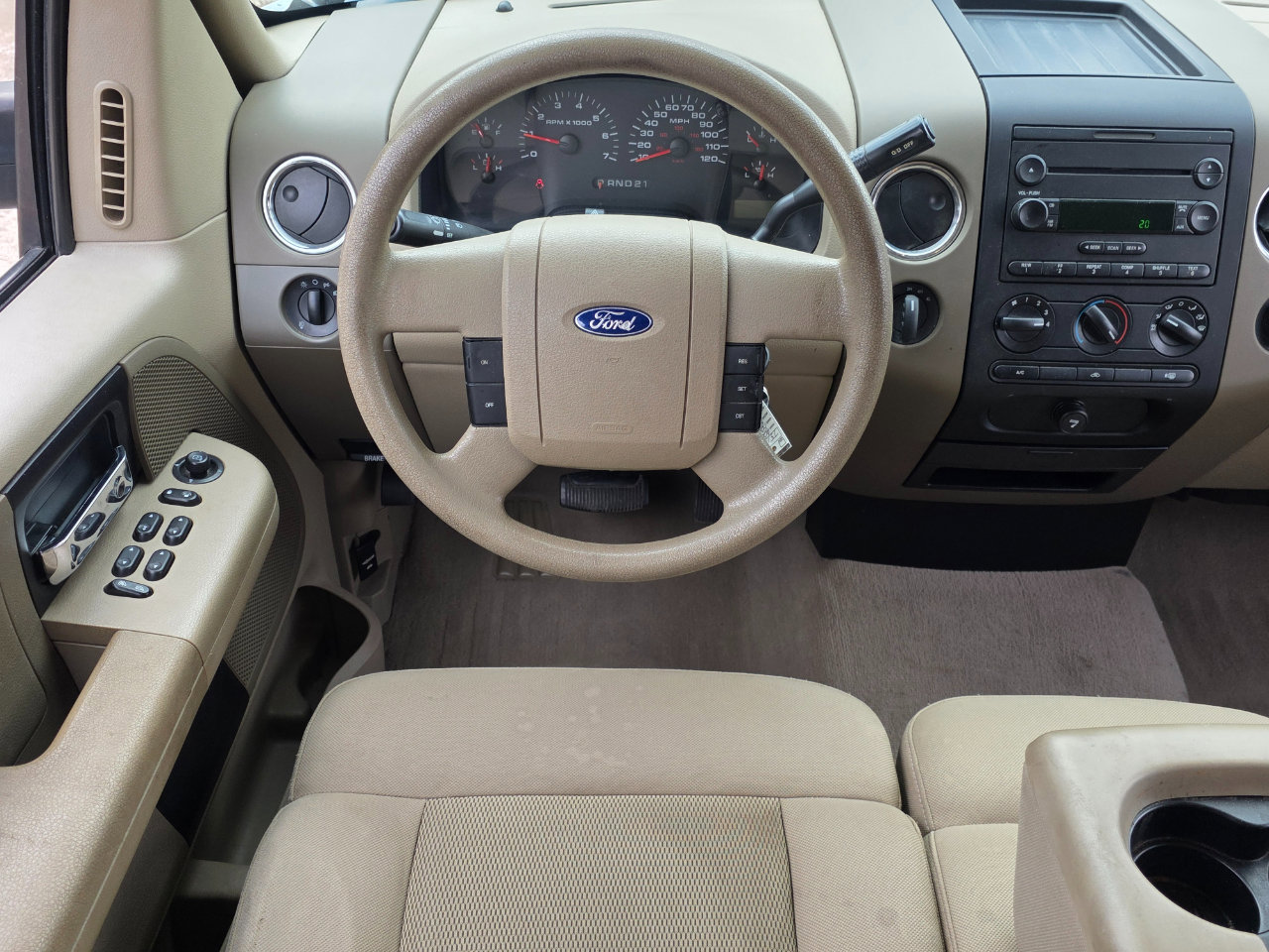 Used 2005 Ford F150 XLT image 9