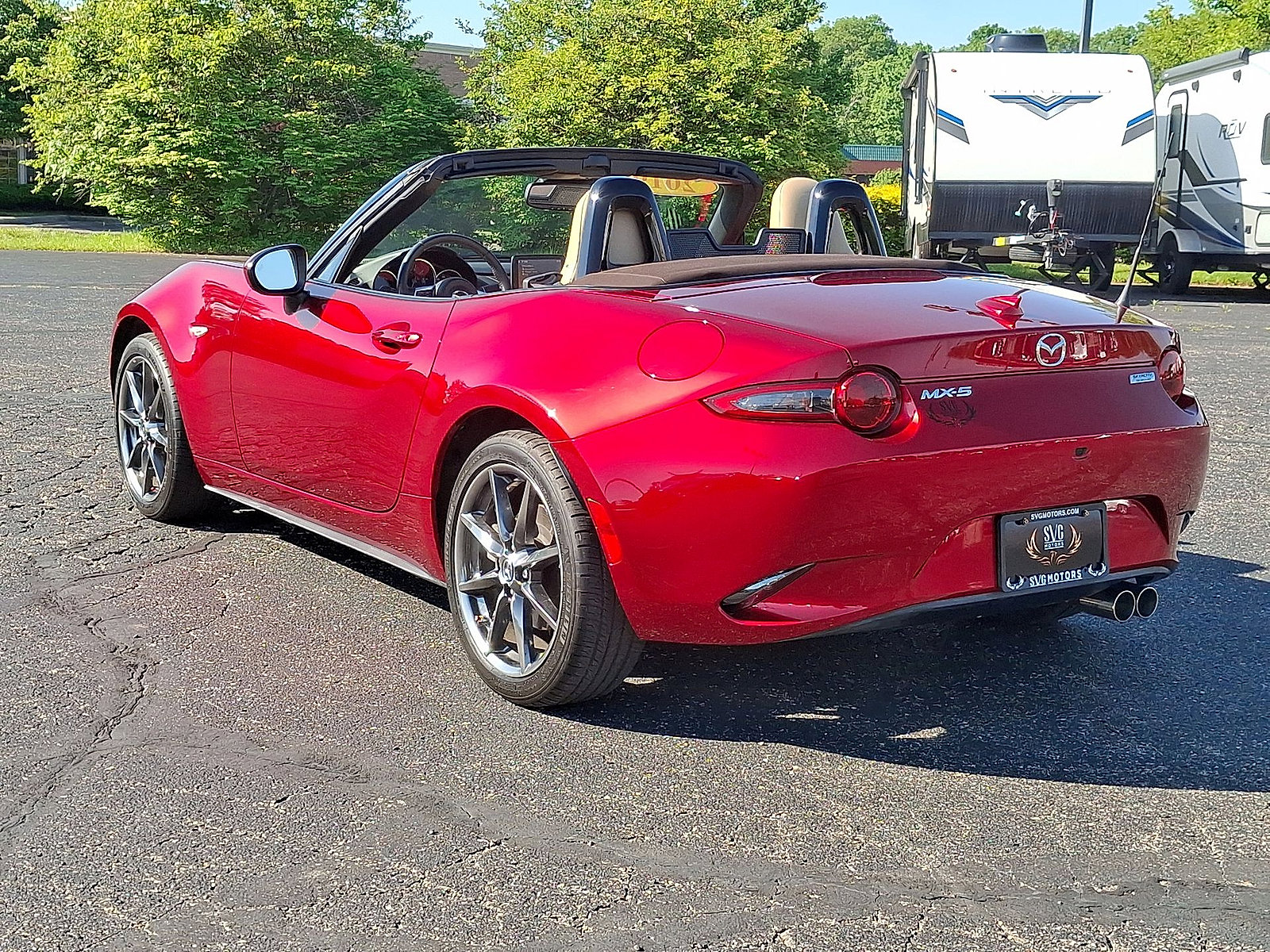 Used 2019 MAZDA MX-5 Miata Grand Touring w/ GT-S Package RWD image 21