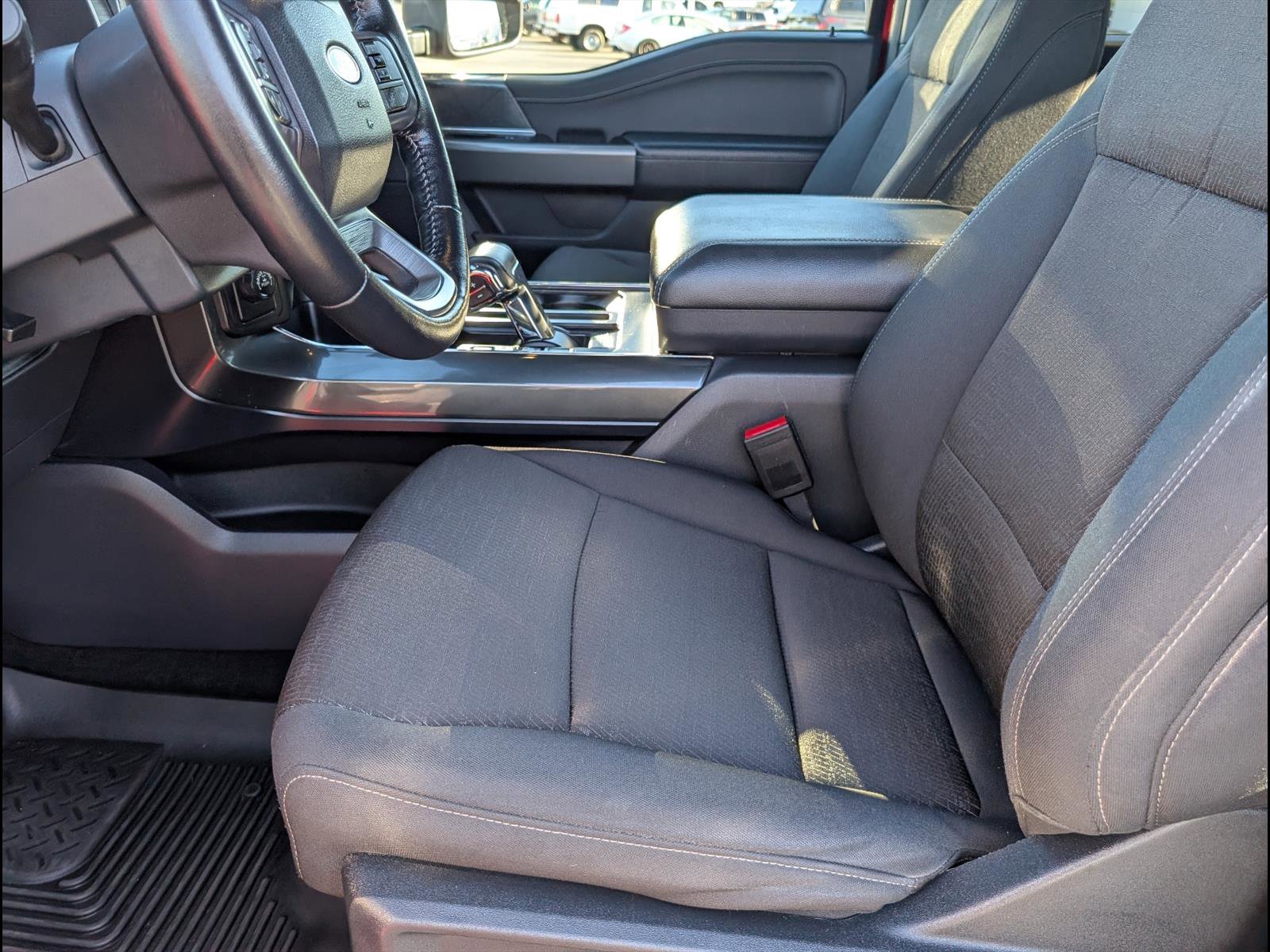 Used 2022 Ford F150 XLT w/ Equipment Group 302A High image 12