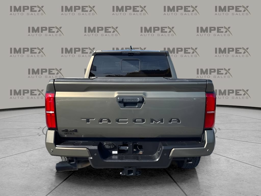 Used 2024 Toyota Tacoma TRD Off-Road w/ TRD Off Road Premium Package AWD/4WD image 4
