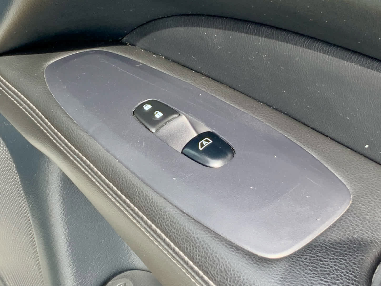 Used 2020 Nissan Pathfinder SL AWD/4WD image 51