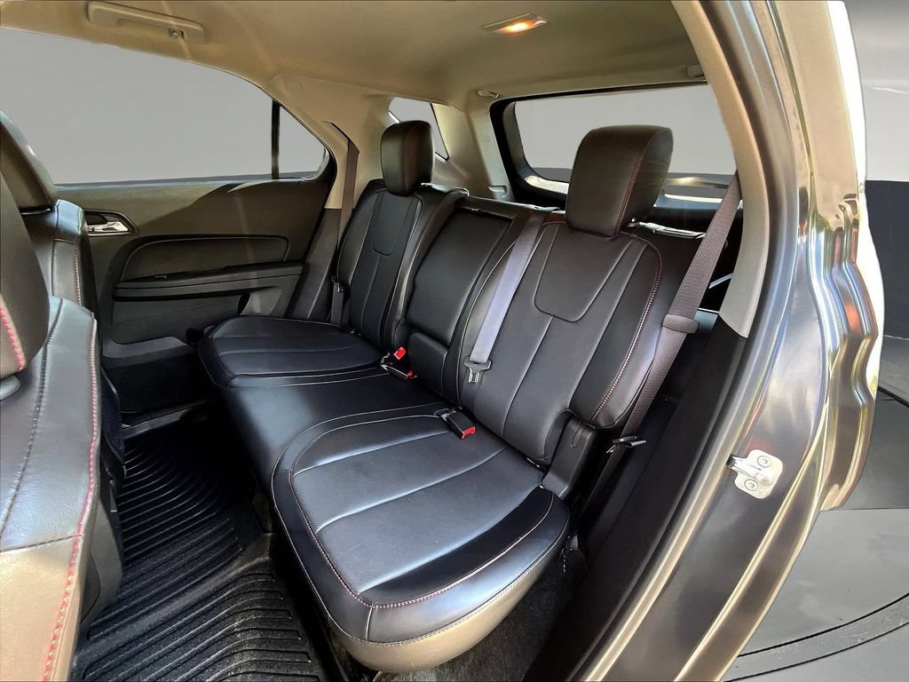 Used 2017 Chevrolet Equinox Premier w/ Enhanced Convenience Package FWD image 24