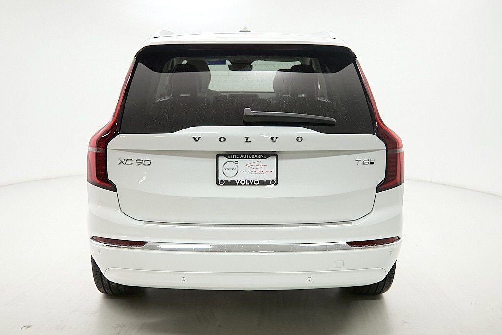 New 2026 Volvo XC90 T8 Ultra w/ Protection Package image 8