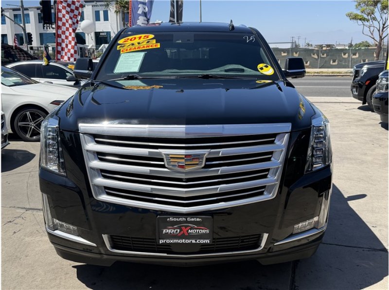 Used 2015 Cadillac Escalade ESV Platinum AWD/4WD image 2