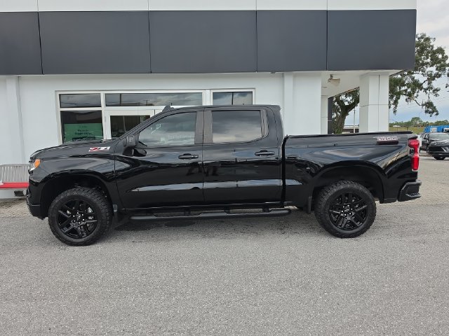 Certified 2024 Chevrolet Silverado 1500 LT Trail Boss w/ Convenience Package II AWD/4WD image 4