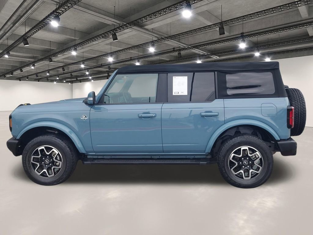 Used 2022 Ford Bronco Outer Banks AWD/4WD image 12