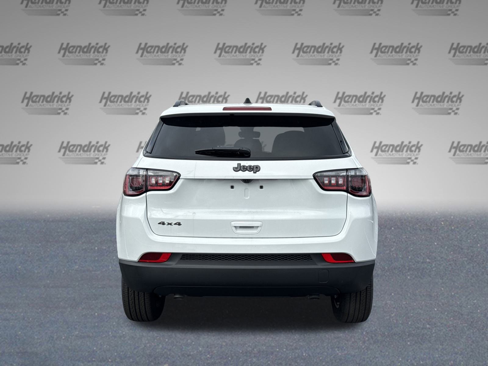 New 2026 Jeep Compass Latitude image 7