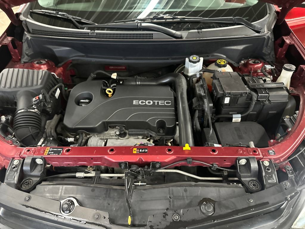 Used 2018 Chevrolet Equinox LT image 23