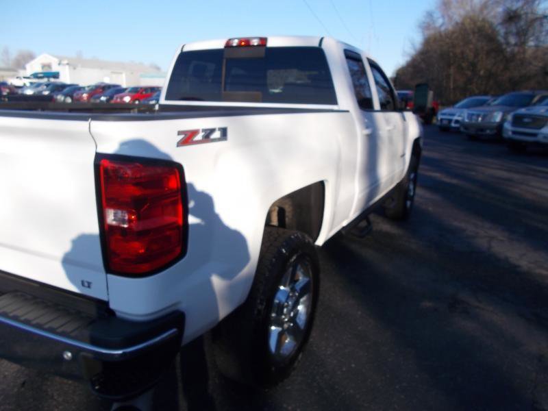 Used 2015 Chevrolet Silverado 2500 LT w/ LT Convenience Package image 14