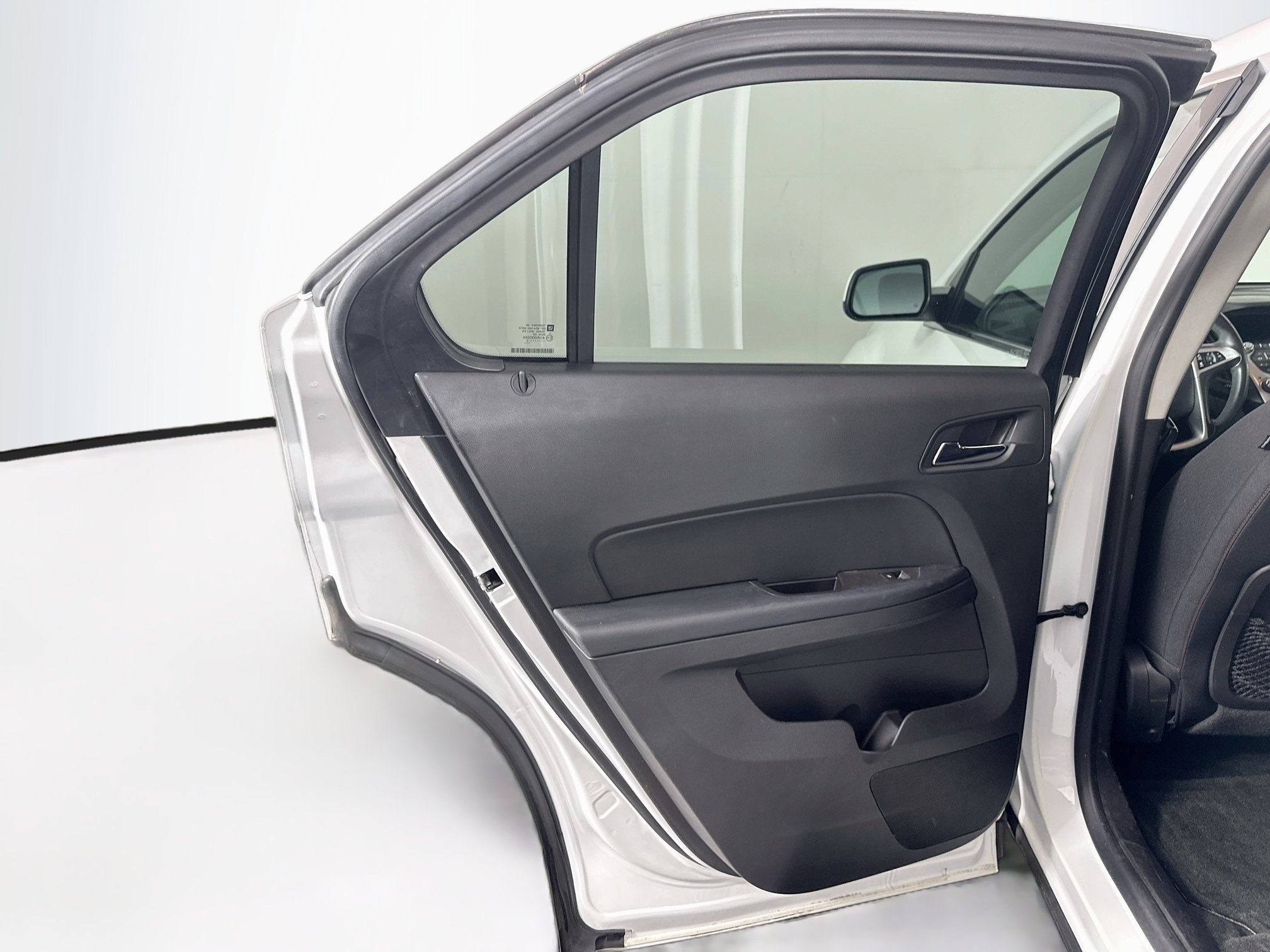Used 2015 Chevrolet Equinox LT w/ Driver Convenience Package FWD image 24