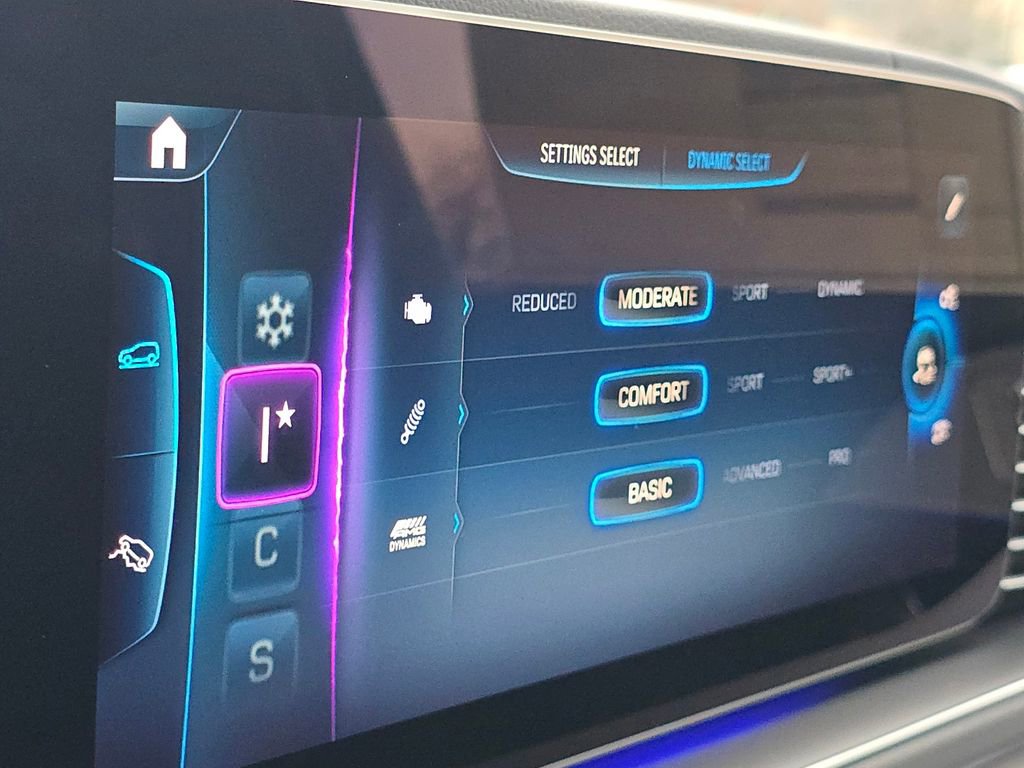 New 2025 Mercedes-Benz GLE 53 AMG 4MATIC image 33