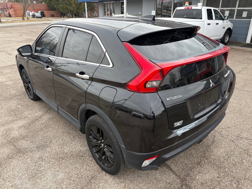 Used 2018 Mitsubishi Eclipse Cross LE image 6