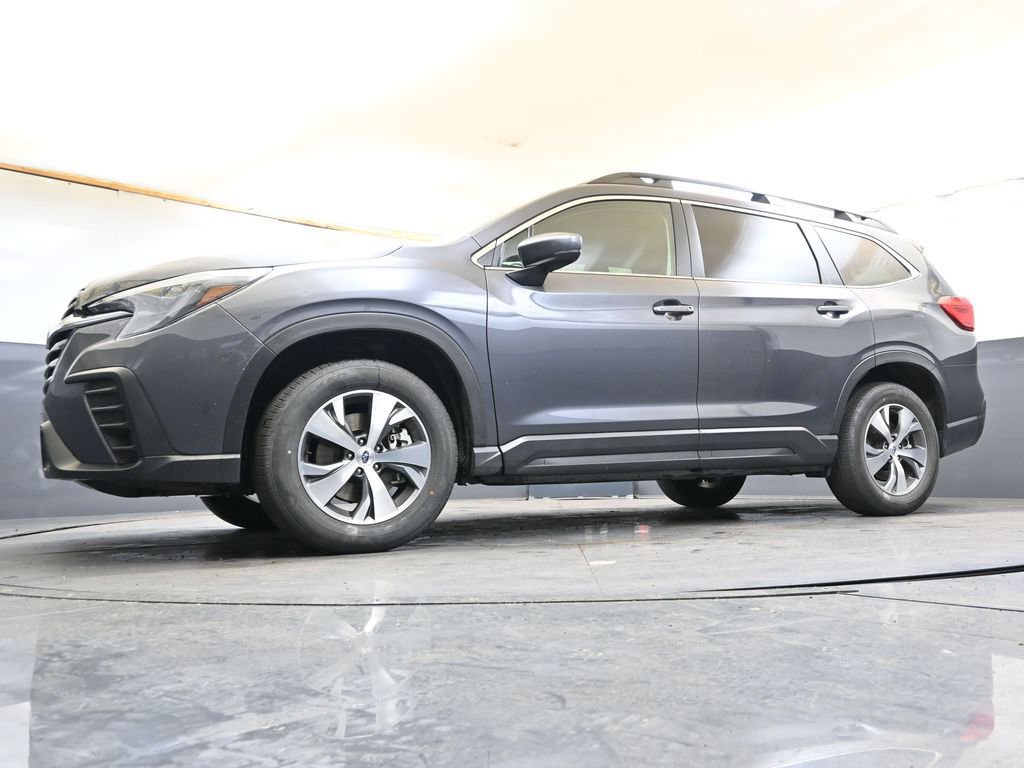 Certified 2025 Subaru Ascent Premium AWD/4WD image 30