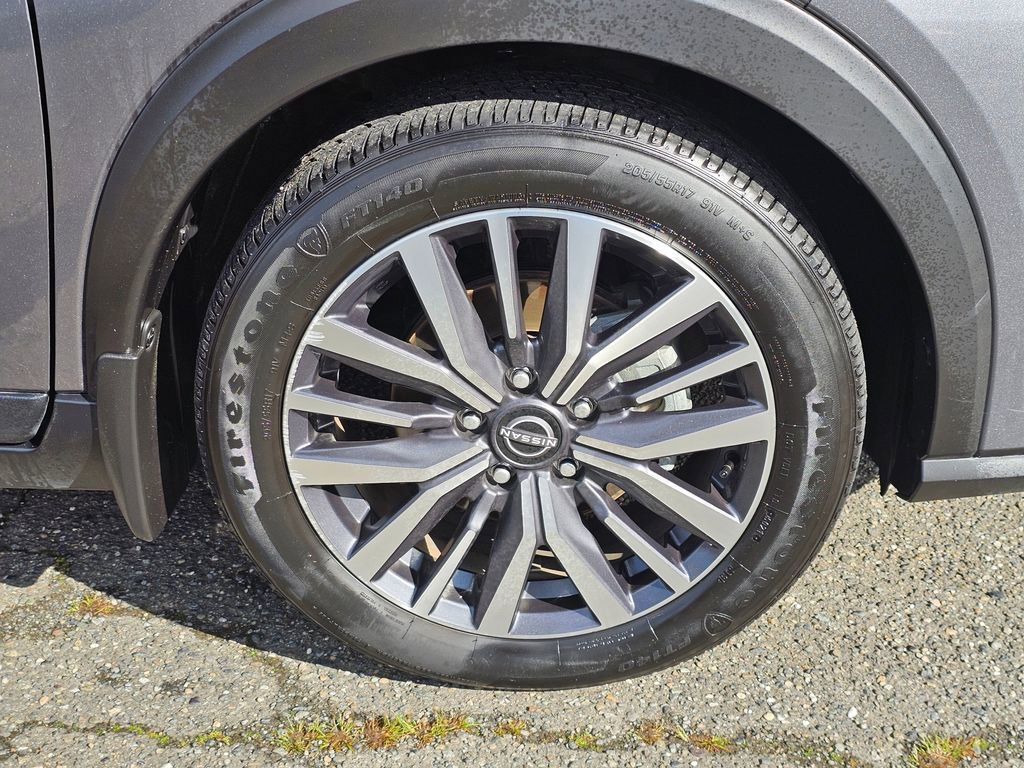 Used 2022 Nissan Kicks SR image 9