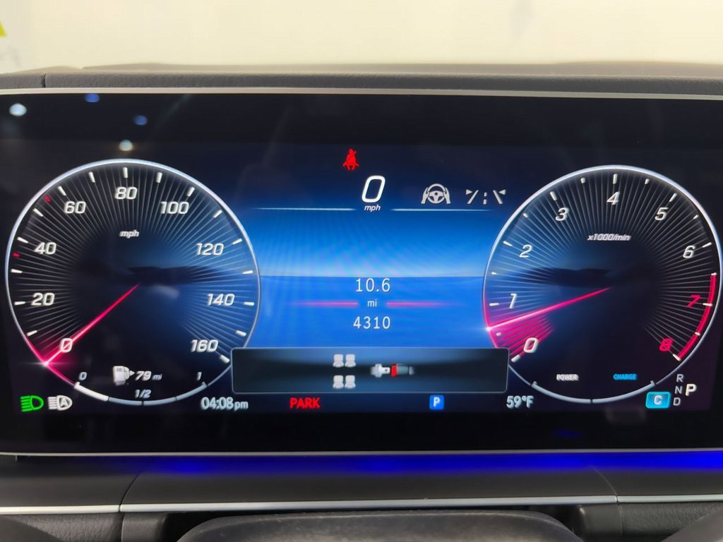 Used 2025 Mercedes-Benz GLS 580 4MATIC image 14