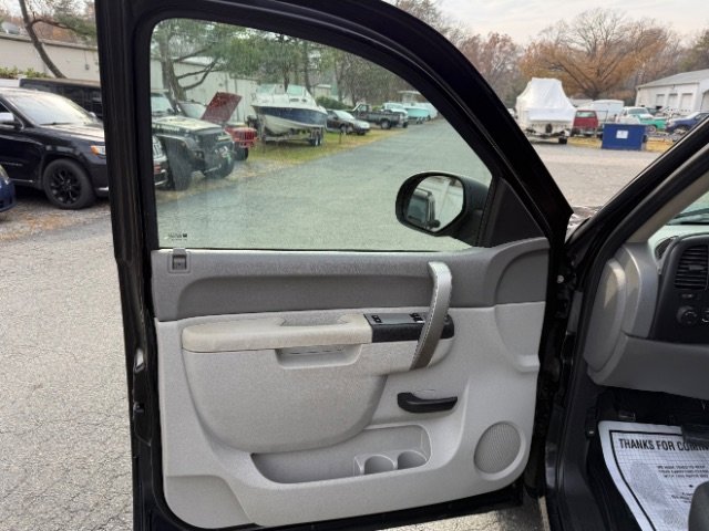 Used 2011 Chevrolet Silverado 1500 W/T w/ LS Package image 11