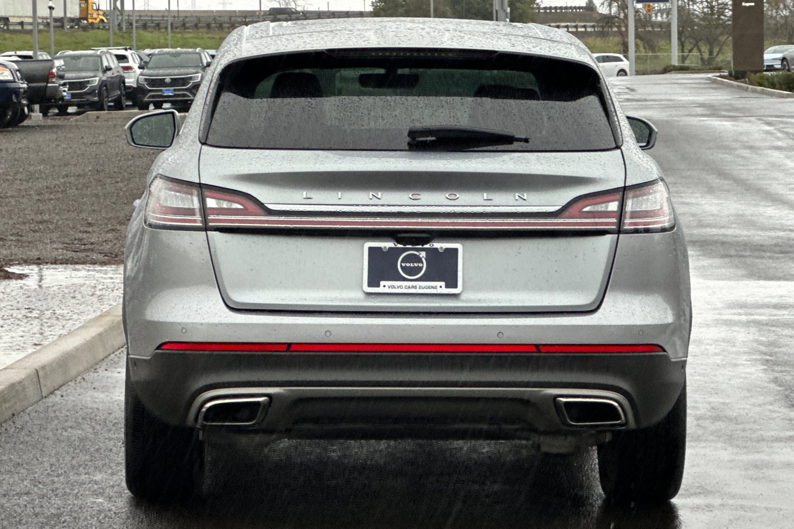 Used 2023 Lincoln Nautilus Reserve w/ Equipment Group 201A image 4