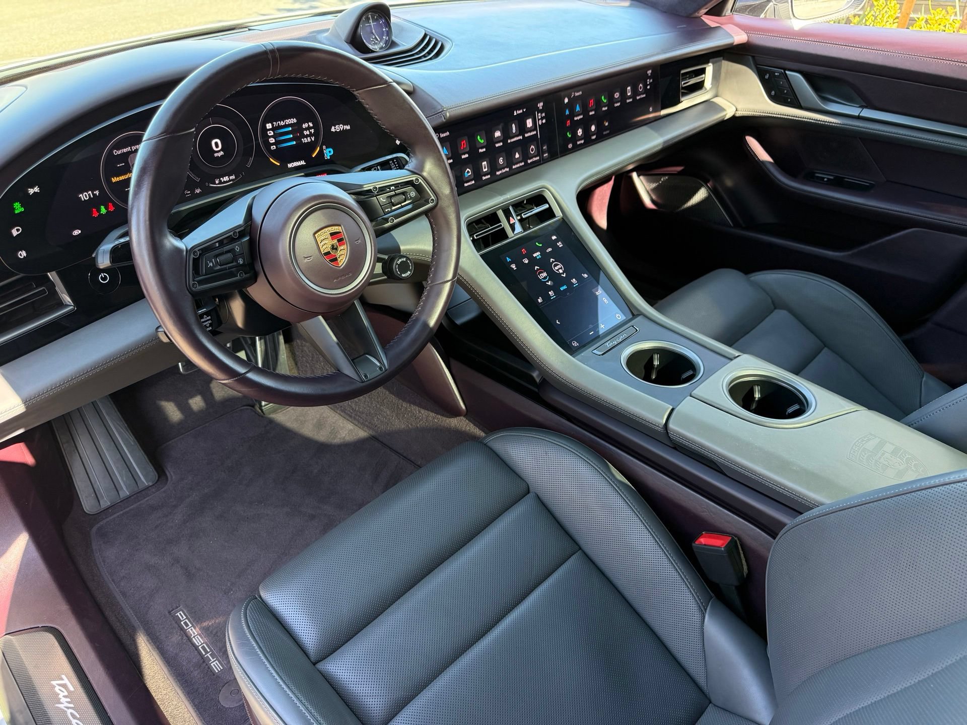 Certified 2022 Porsche Taycan Turbo S AWD/4WD image 4