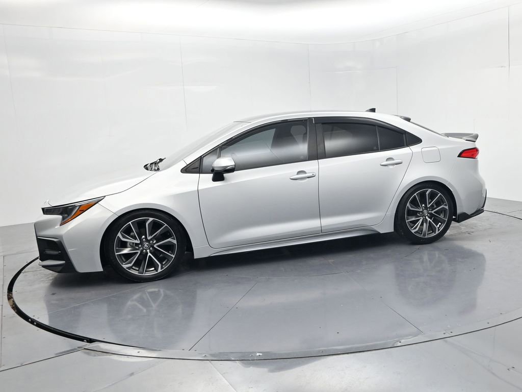 Used 2022 Toyota Corolla SE image 4