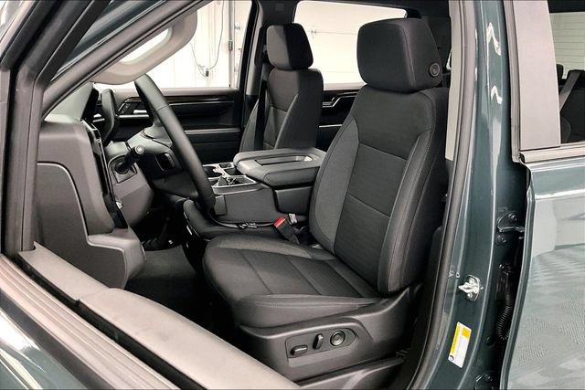 Used 2026 Chevrolet Silverado 1500 LT AWD/4WD image 23