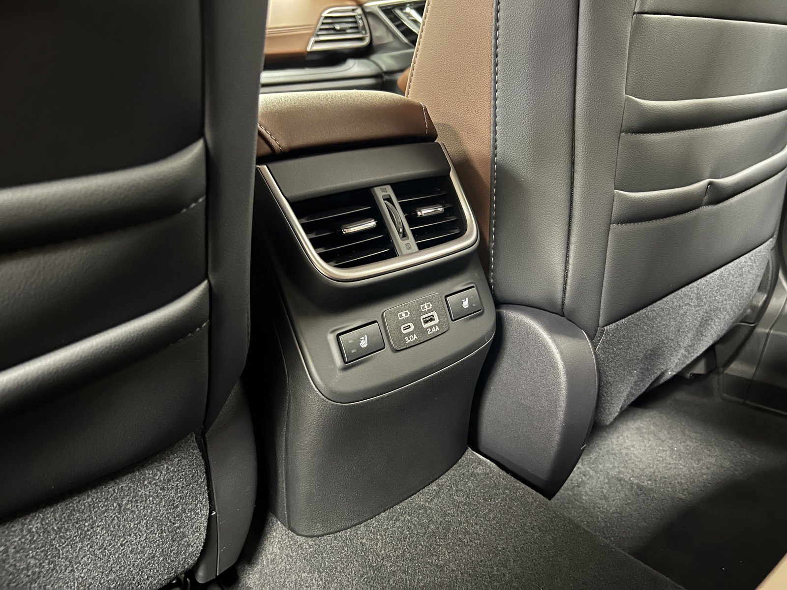 New 2025 Subaru Outback Touring XT w/ Popular Package #2 image 13