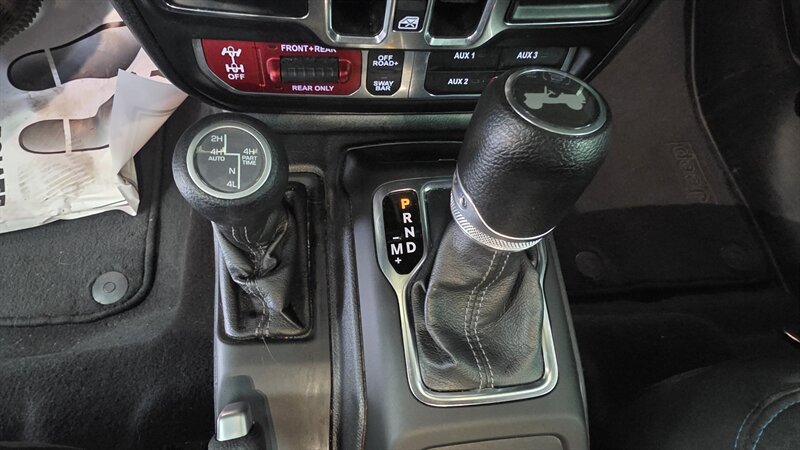 Used 2024 Jeep Wrangler Unlimited Rubicon 4xe AWD/4WD image 20