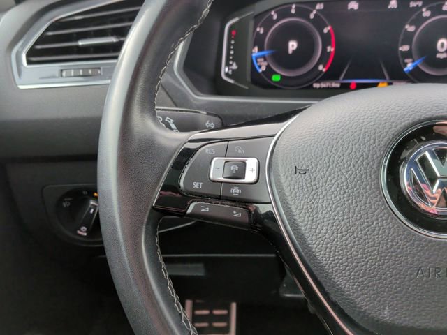 Used 2020 Volkswagen Tiguan SEL Premium R-Line image 15