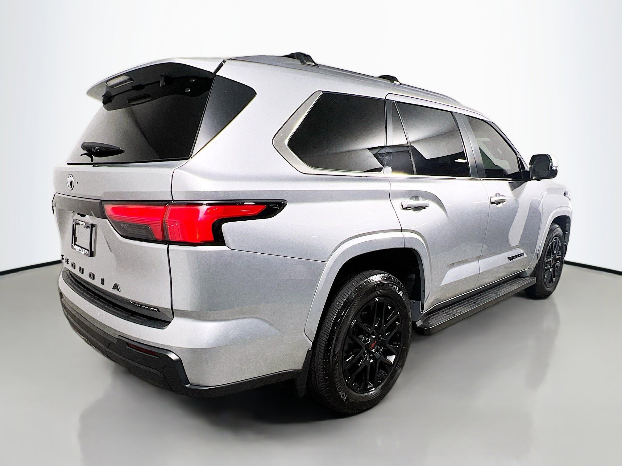 Used 2025 Toyota Sequoia SR5 w/ SR5 Premium Package RWD image 4