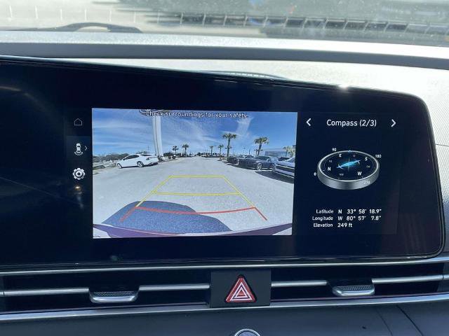 Used 2025 Hyundai Elantra SEL image 10