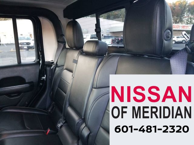 Used 2020 Jeep Gladiator Overland image 27