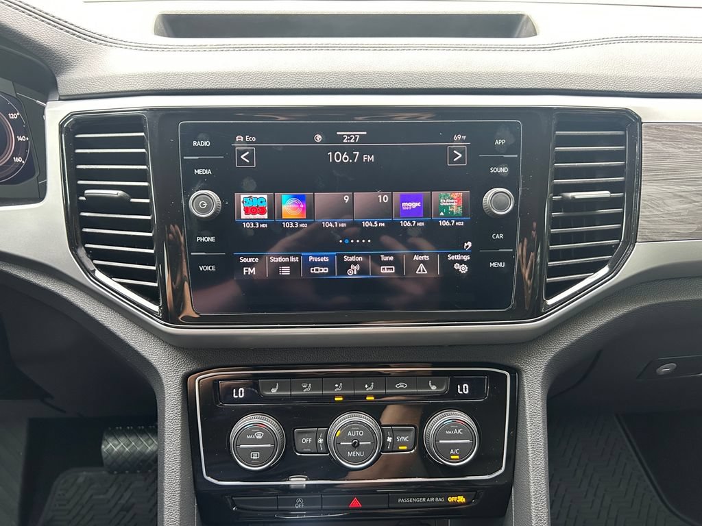 Used 2022 Volkswagen Atlas Cross Sport SE AWD/4WD image 21