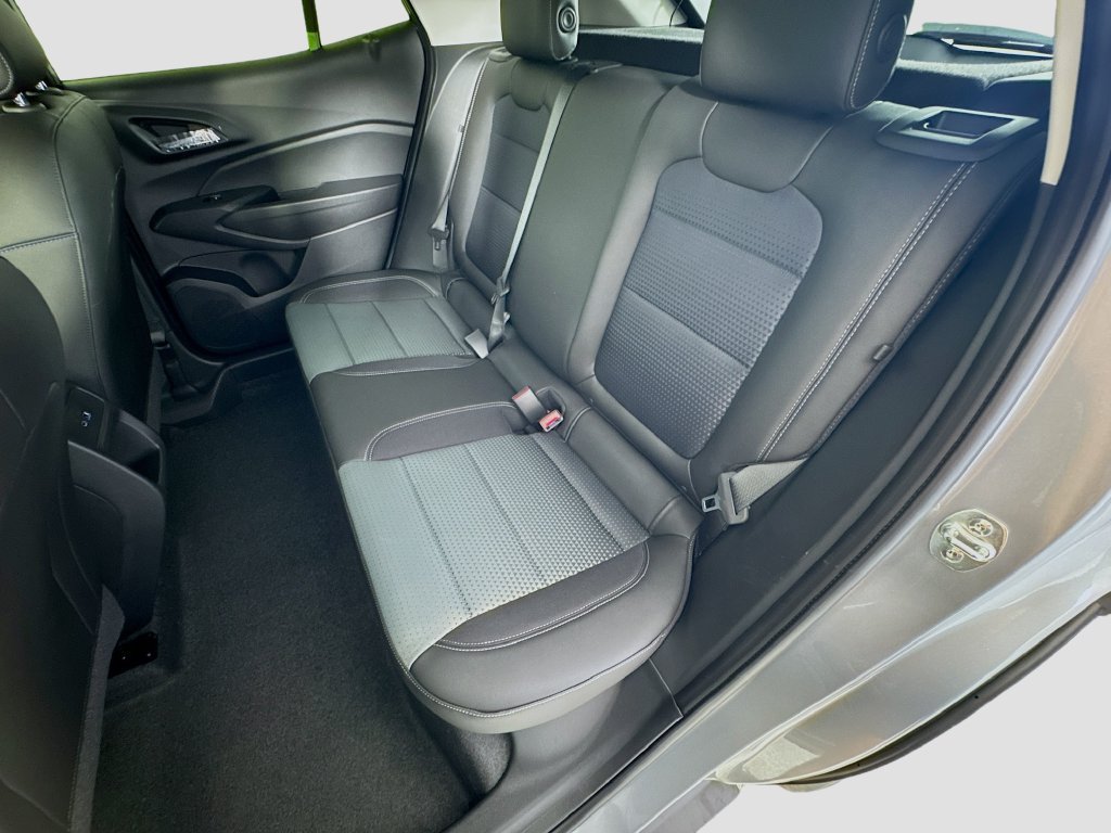 New 2026 Chevrolet Trax LT FWD image 22