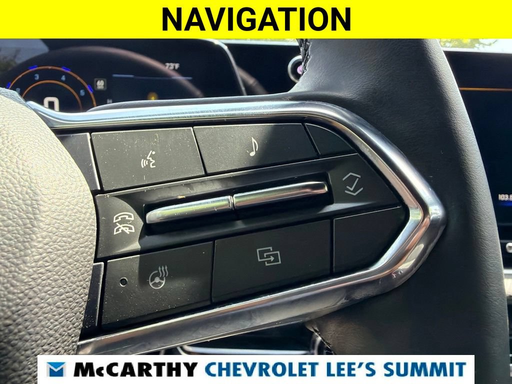 Used 2025 Chevrolet Equinox LT FWD image 18